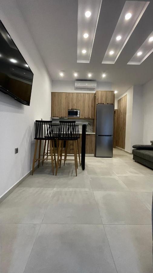 Paraskevi'S Apartments Kíssamos Esterno foto