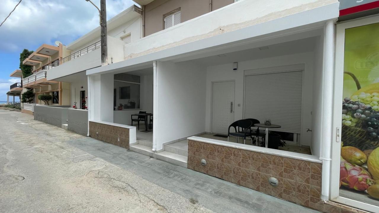 Paraskevi'S Apartments Kíssamos Esterno foto